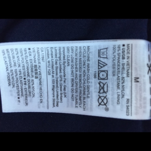 GAP NWT navy string bikini top with removable pads - Picture 6 of 6